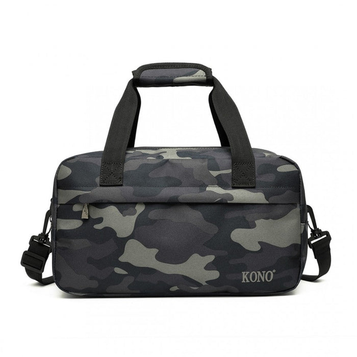 E1960s - Kono Lightweight Multi Purpose Unisex Sports Travel Duffel Bag - Camouflage