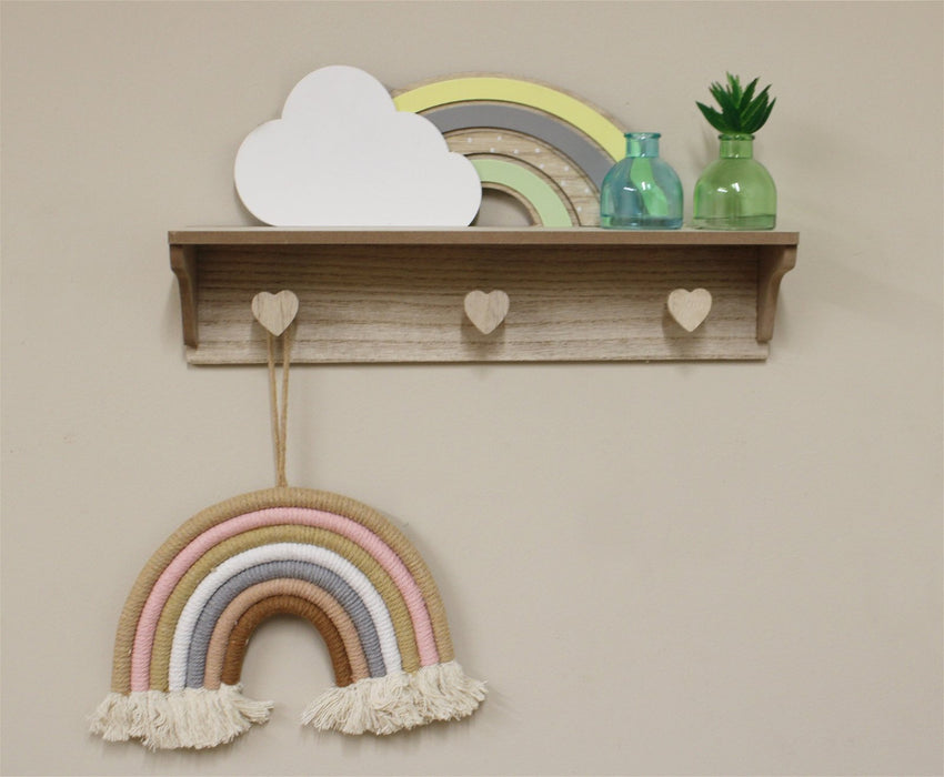 Étagère arc-en-ciel et nuage avec crochets