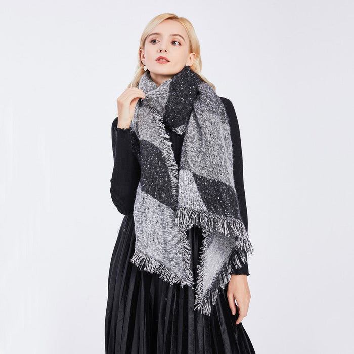 S6427 - Women Ladies Fashion Plaid Scarf Blanket Winter Warm Wrap Shawl - Black