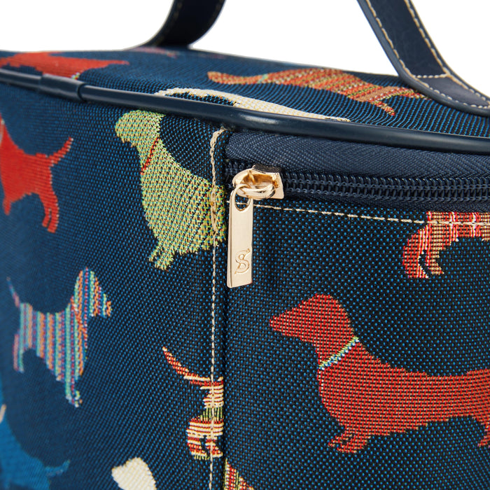 Dachshund - Toiletry Bag - Love Thy Bargains